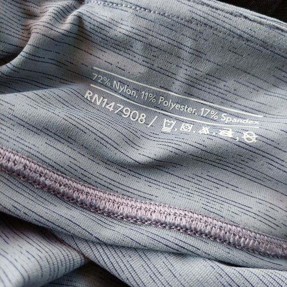 Outdoor Voices Heathered Gray Cropped Yoga Leggings Medium EUC - Picture 4 of 5